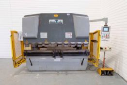 Mantech HP2580 Hydraulic Pressbrake CNC. Capacity 2500mm x 80 Ton. Light Guards & Foot Control.