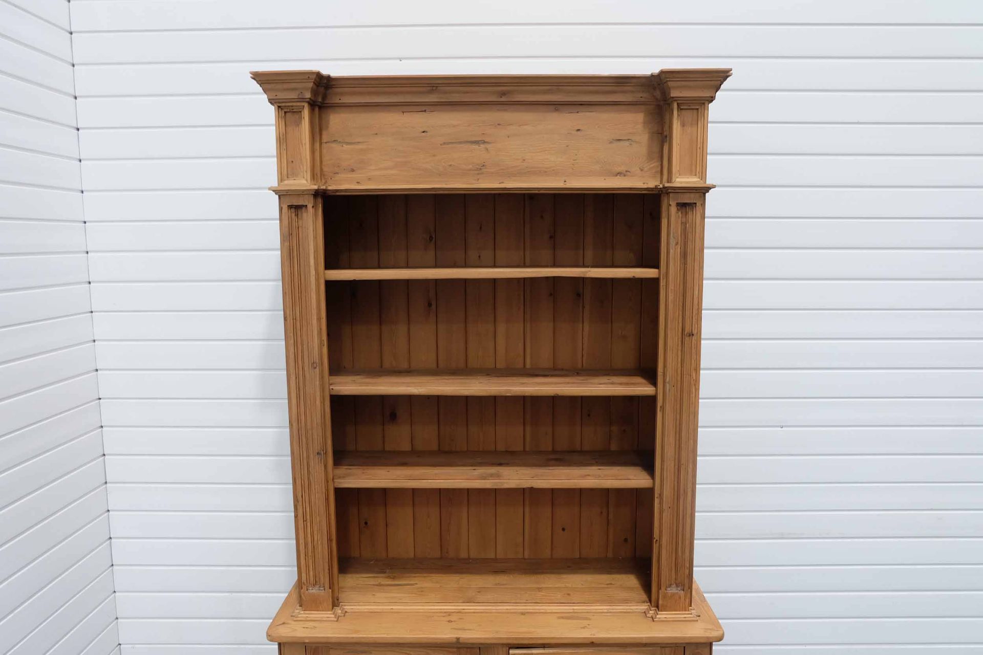 2 Piece Pine Dresser With 2 Lockable Doors and 3 Adjustable Shelves. - Image 2 of 7
