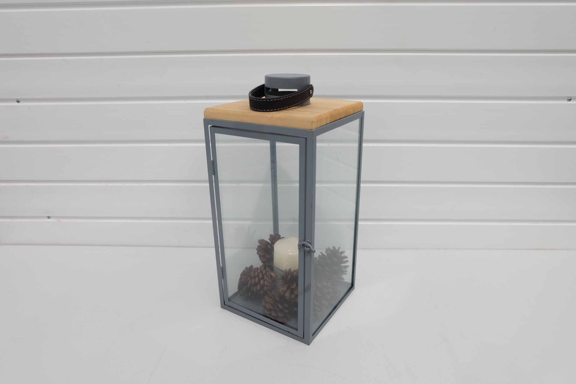 Grey Lantern Candle Holder With Leather Handle and Wooden Top. - Image 2 of 6