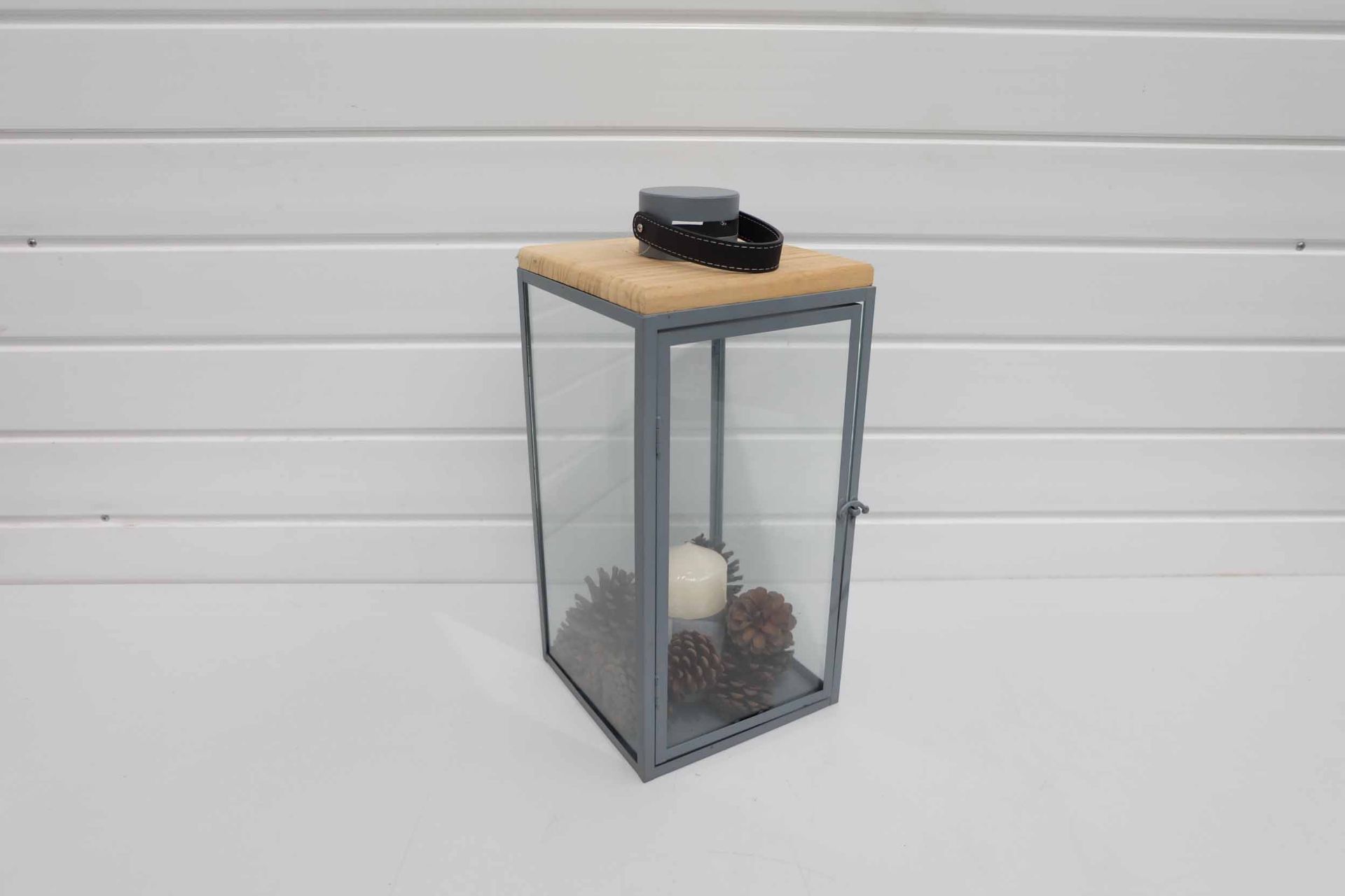 Grey Lantern Candle Holder With Leather Handle and Wooden Top. - Image 3 of 6