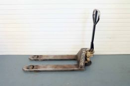 Crown Pallet Truck. Length of Forks 1200mm. Width of Forks 530mm.