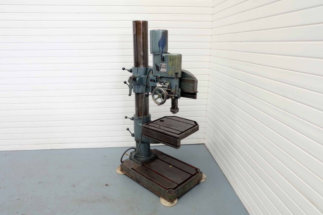 Arboga ER 1830 Radial Arm Drill. Radius of Arm 2' 6". Spindle Taper No.4 Morse. Spindle Speeds 80 - - Image 1 of 14