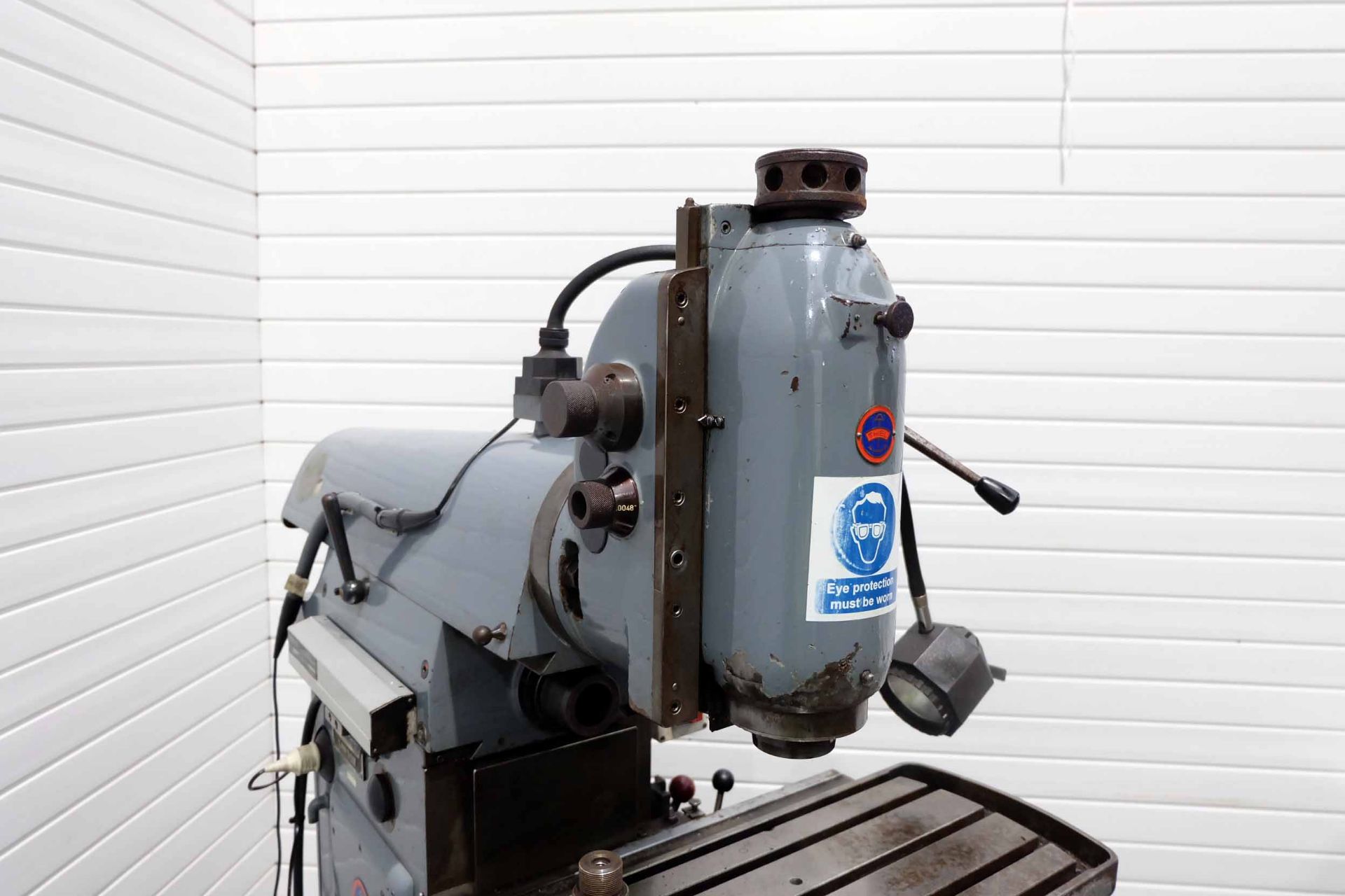 Thiel Duplex 158 Precision Milling Machine. Feeds to All Axis. Spindle Speeds 60 - 1800rpm. Table Si - Image 4 of 18