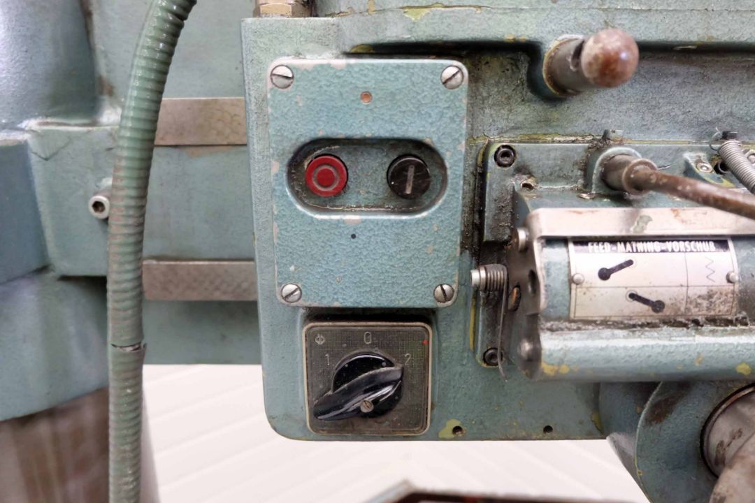 Arboga ER 1830 Radial Arm Drill. Radius of Arm 2' 6". Spindle Taper No.4 Morse. Spindle Speeds 80 - - Image 7 of 14
