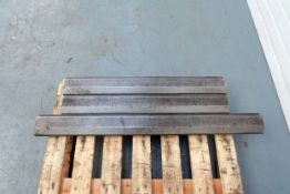 Quantity of Radius Press Brake Tooling. 1 x 915mm L x 95mm H With 20mm Radius Approx. 1 x 928mm L x