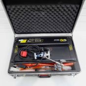 Kino Flo Diva Lite. Model DIV-400U. Universal Voltage.