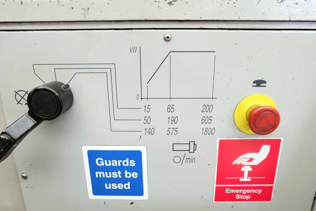 Harrison Alpha 550 Plus Gap bed Centre Lathe With Autocycling. Swing Over Bed 554mm. - Image 6 of 18