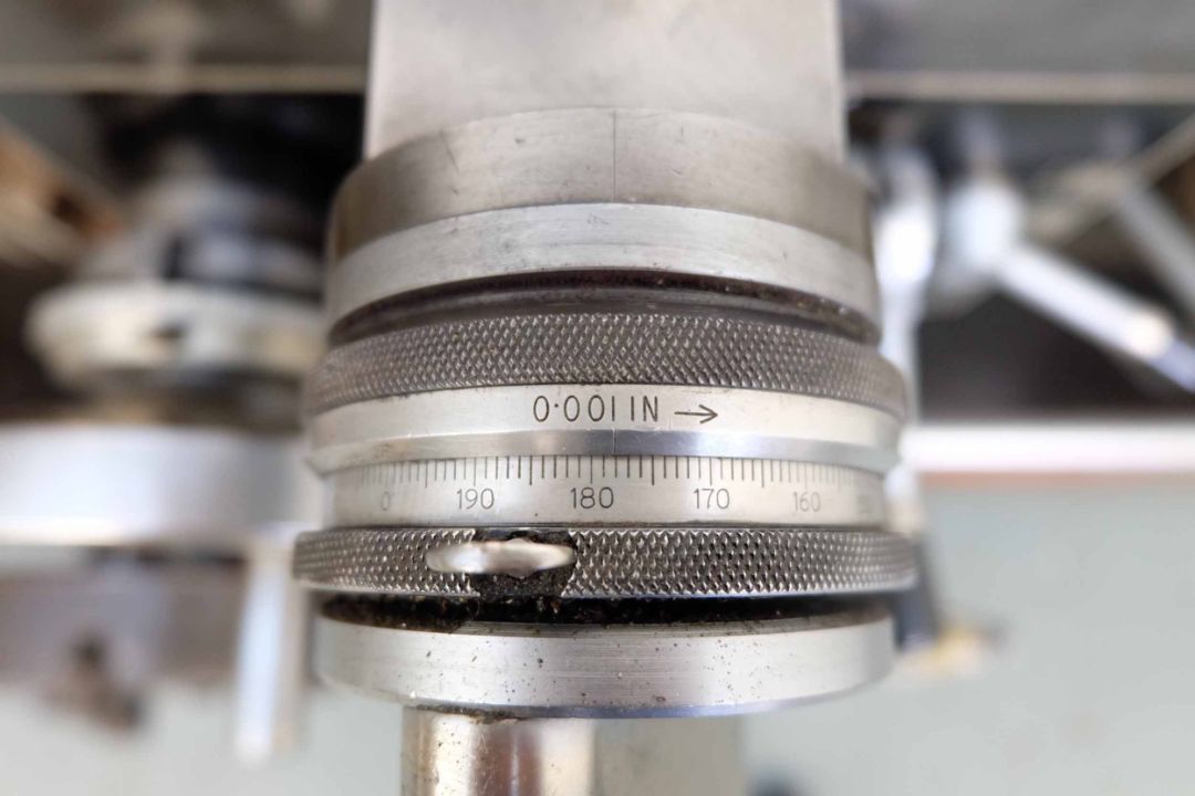 Harrison M400 Centre Lathe. Centre Height 200mm. Admits Between Centres 1000mm. Swing Over Bed 420mm - Image 9 of 12