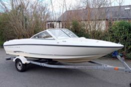 Bayliner Model 175 Bowrider Fibreglass Hull Sports Boat. Year 2006. With Swim Ladder.