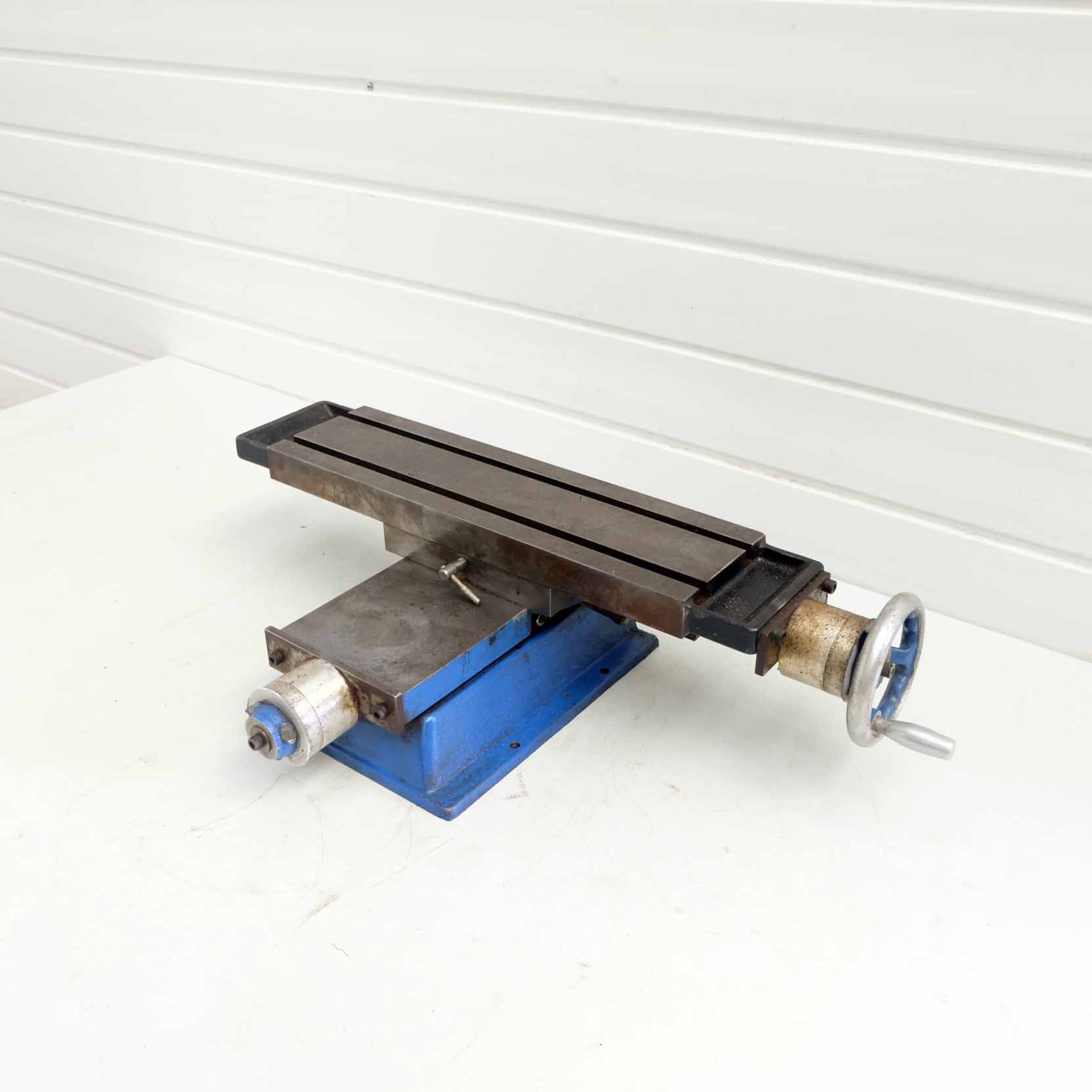 2 Axis Table off Mini Mill. Table Size 400mm x 104mm. 2 x Tee Slots. - Image 2 of 5