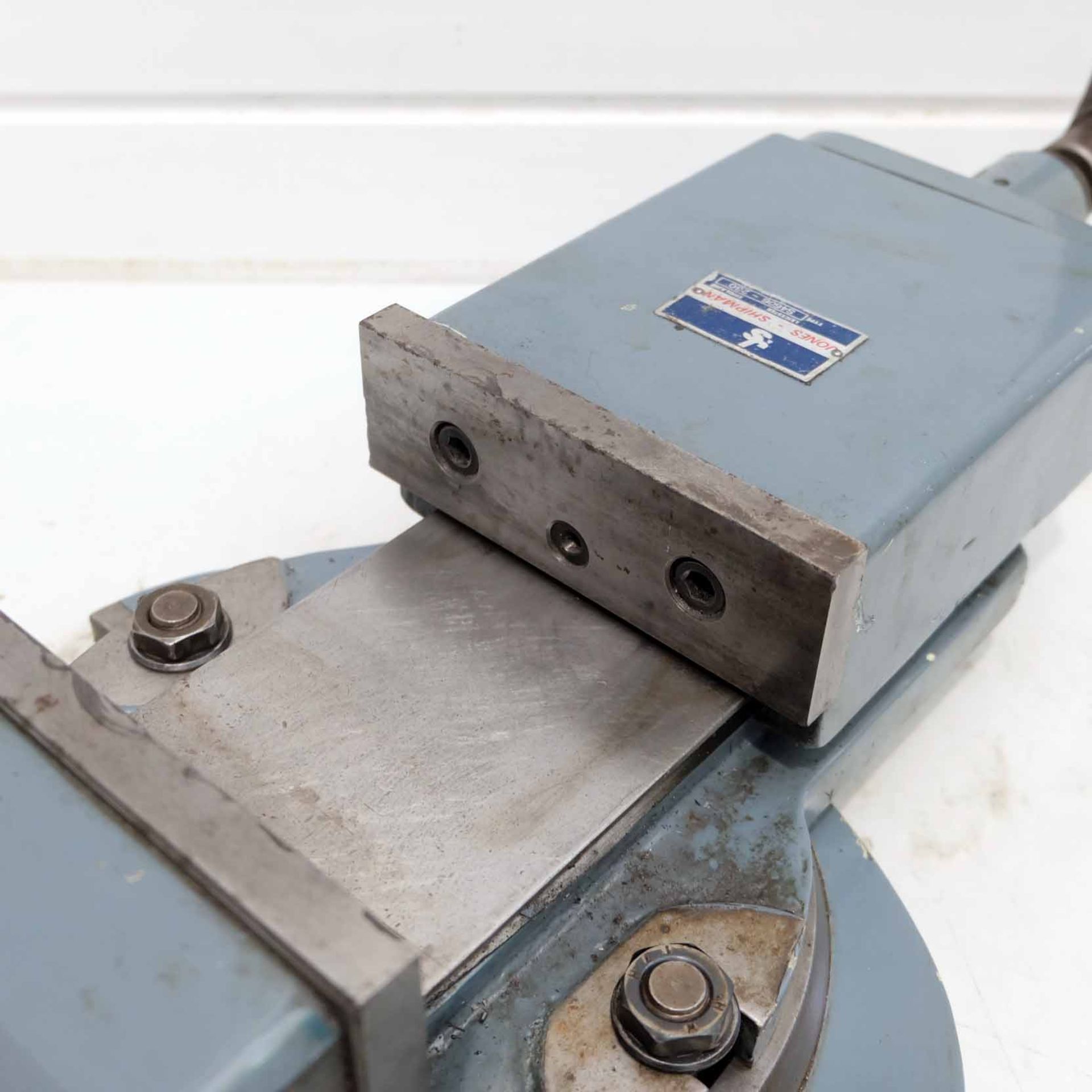Jones & Shipman 6" Swivelling Machine Vice. Jaws 6" x 2 1/8". Max Opening 5 1/8". Overall Height 5 3 - Image 6 of 9