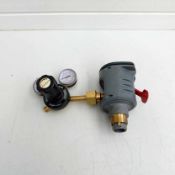 QLIXBI Classic Quick Connector & Gas Regulator.