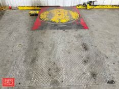 Drive on Pallet Orienteer with Hydraulic Drive and Foot Control - Rigging Fee: $100