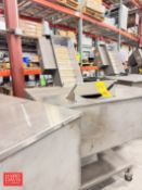 PSG S/S CAP Hopper, Model: SFG-2, S/N: 111110-166 with Inclined Conveyor: Mounted on Casters - Riggi