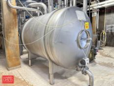 1,000 Gallon Horizontal S/S Tank - Rigging Fee: $900
