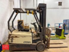 Crown 3,000 LB Electric Fork Lift with 36 Volt Battery (Subject to Bulk Bid - Lot 87)