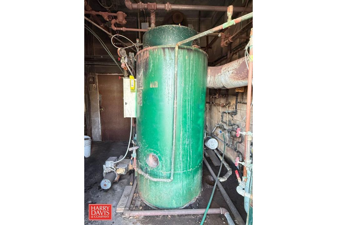 2000 Columbia Oil Fired Steam Boiler, Model: CT, S/N 150411 with Water Feed Tank and Control - Image 2 of 5