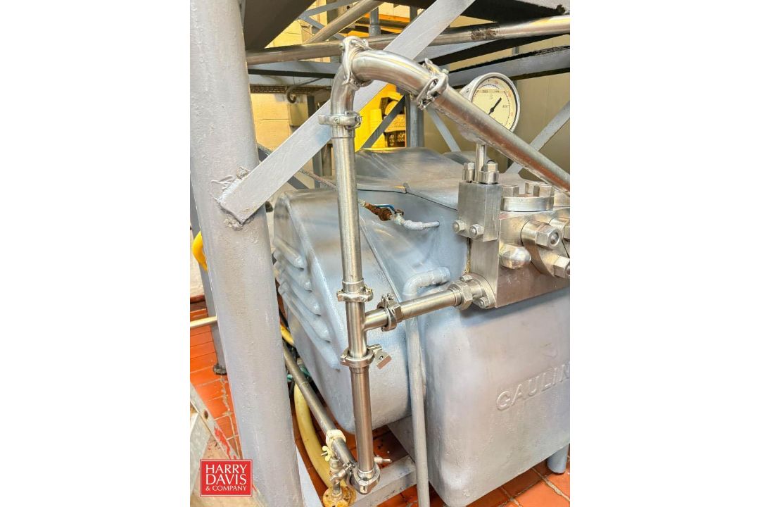 (35) 1.5" S/S Tri-Clamp Elbows, (85) 1.5" Clamps, (1) 2-way 1.5" Manual Plug Valve, (3) 3-way 1.5" - Image 7 of 8