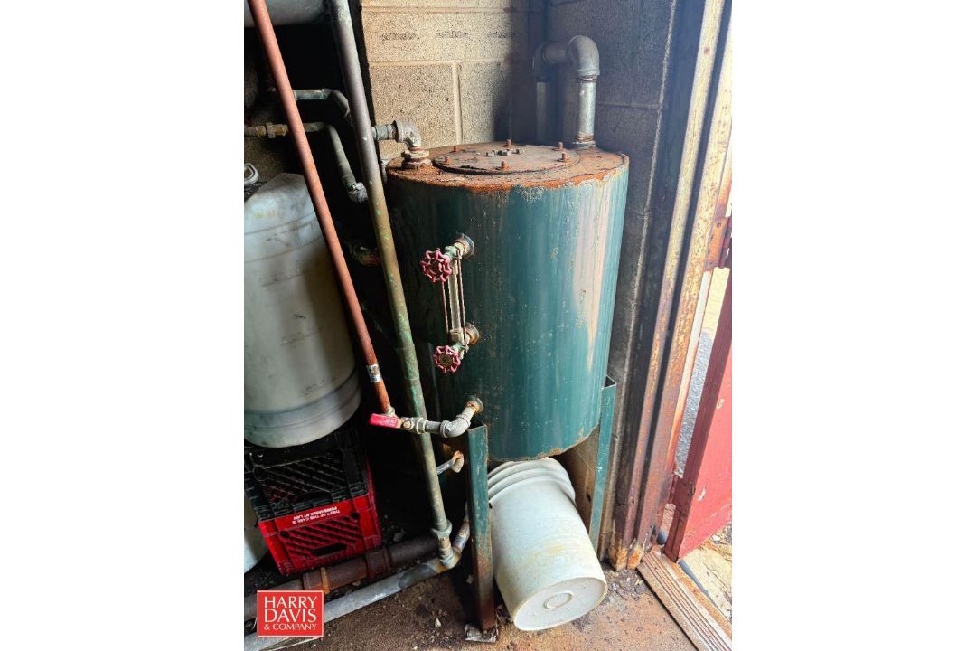 2000 Columbia Oil Fired Steam Boiler, Model: CT, S/N 150411 with Water Feed Tank and Control - Image 5 of 5