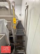 S/S Platform: 18’ Length x 18