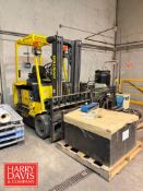 Hyster 4,700 LB Capacity Electric Fork Lift