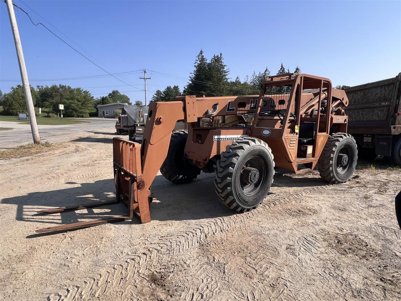 25-101 EQUIPMENT AUCTION GEO. C. HALL & SONS, INC.