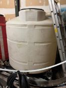 150 GAL. VERTICAL PLASTIC STORAGE TANK