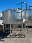 1000 GALLON WALKER STAINLESS STEEL JACKETED MIX TANK