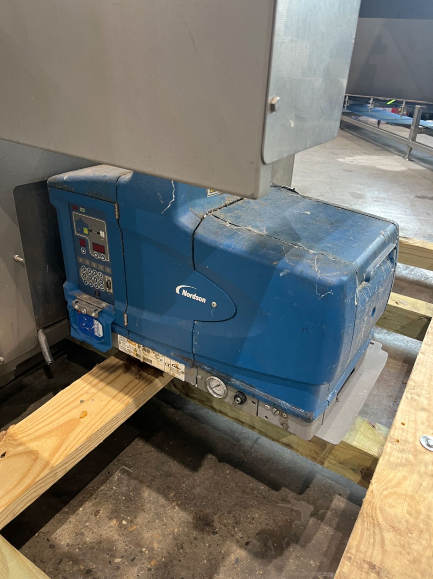 COMBI PACKAGING CASE ERECTOR - Image 9 of 10