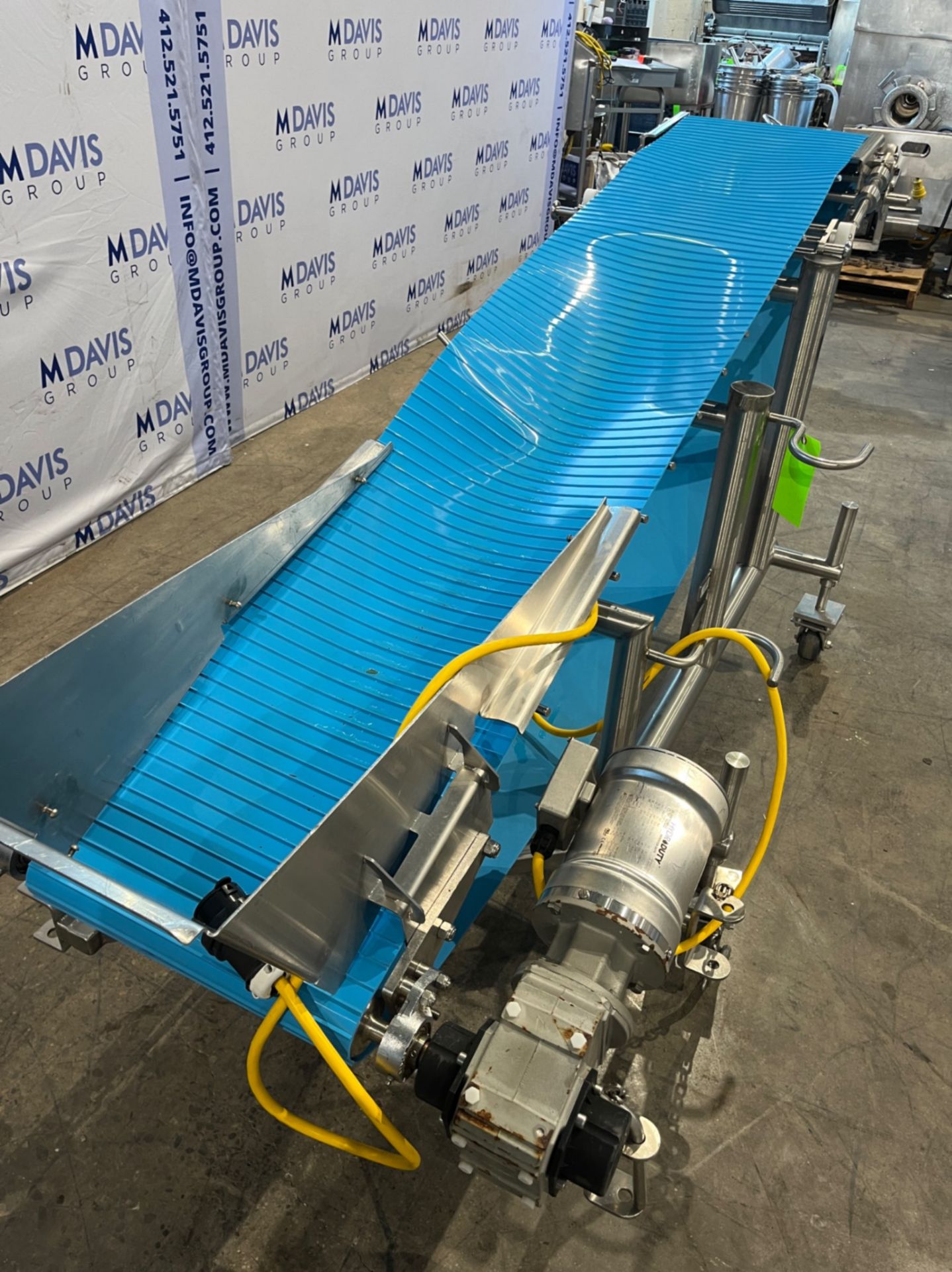 S/S PORTABLE INCLINE BELT CONVEYOR - Image 5 of 6