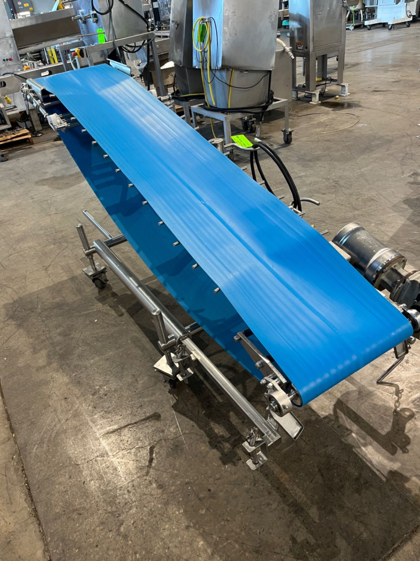 S/S PORTABLE BELT CONVEYOR - Image 2 of 6
