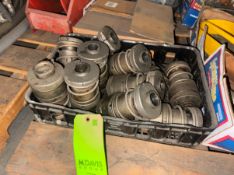 CAP CHUCKS FOR ROTARY FILL