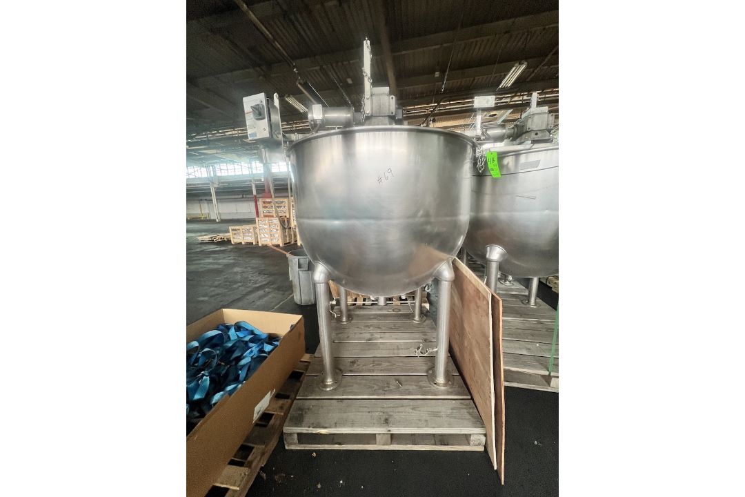 S/S KETTLE WITH SWEEP SCRAPE AGITATION (INVENTORY # ) (LOCATED @ MDG SHOWROOM - PITTSBURGH, PA) ( - Image 2 of 10