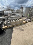 S/S STEPS (INVENTORY #34077)(LOCATED @ MDG SHOWROOM - PITTSBURGH, PA) (RIGGING, HANDLING, LOADING &