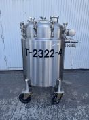 Walker 50 Gallon Jacketed Pressure Tank. 316L Stainless Steel. 316 L stainless 50 gallon Top lid (2)