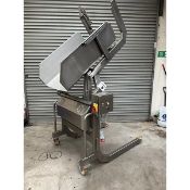 CM Process Solutions Dump Buggy Tipper, Suitable for lifting and tipping 400 and 600lbs dump