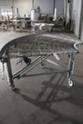 90 Degree Conveyor on Casters (Loading Fee $100 ) (Located Ozark, AL)