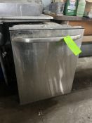 STAINLESS STEEL DISHWASHER