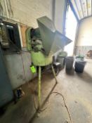 LISTER FARM PELLETIZING PRESS (PELLETIZER), MODEL FARM PELLETIZIN F PRESS, PELLET SIZES CAN BE
