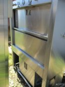 DOUGLAS MACHINE ALL S/S CABINET WASHER