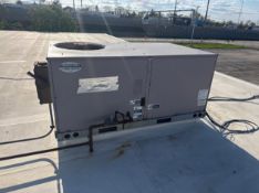 CARRIER HEATING & COOLING UNIT