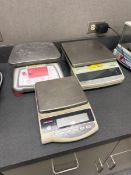 (3) S/S DIGITAL SCALES