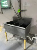3 COMPARTMENT STAINLESS STEEL SINK