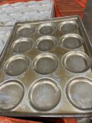 APPROX. (330) 3 X 4 ROUND MOLD BAKING PANS