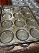 APPROX. (500) 3 X 4 ROUND MOLD PANS