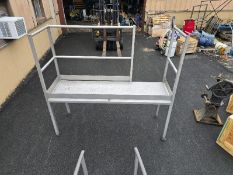 S/S Platform with Stairs, Aprox. Dimensions 83