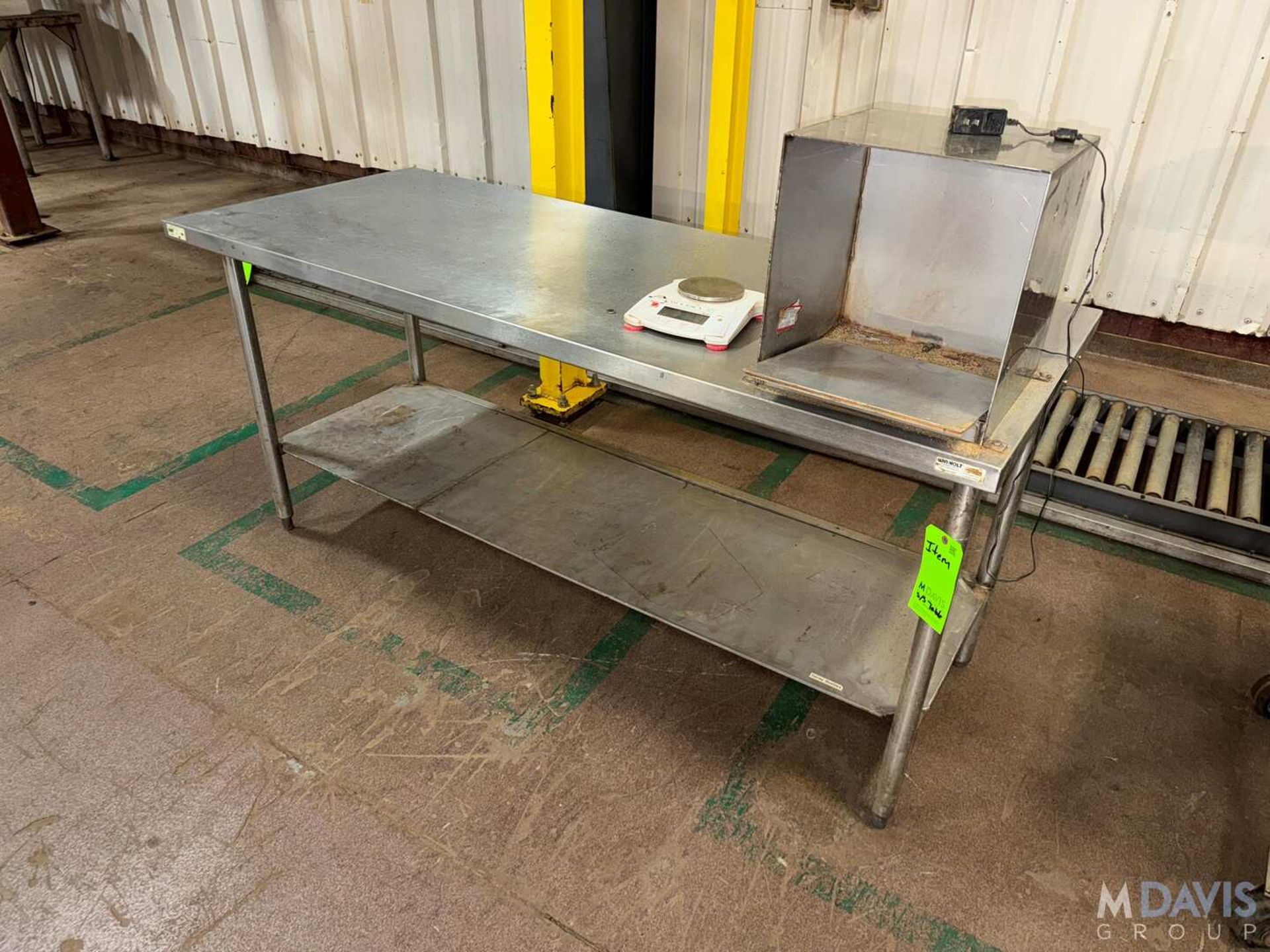WIN-HOLT S/S TABLE
