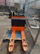 Doosan Electric Pallet Jack (Located Rahway, NJ)