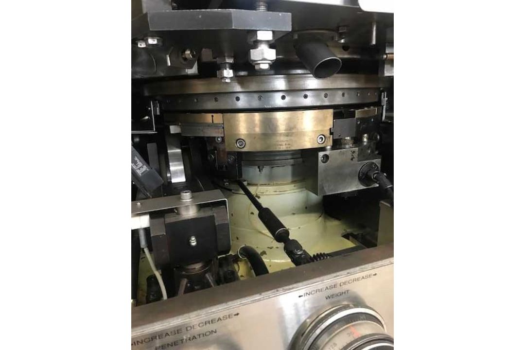 Fette P3000 45 station B tooled double-sided rotary tablet press complete with Data control - Image 7 of 8