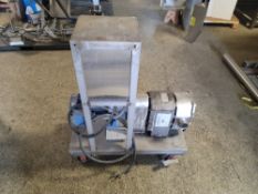 3HP POSITIVE DISPLACEMENT PUMP MODEL: UNKNOWN (Loading Fee $25) (Located Belle Glade, FL)